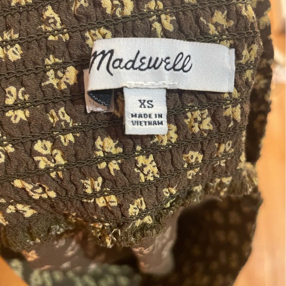 Madewell floral miniskirt with button detail - Picture 3 of 4